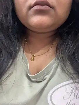 radhikkaa Live XXX-chat