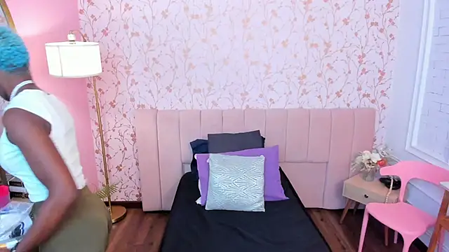 amber-hill Chat XXX live