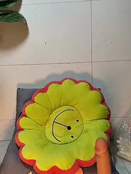 Nabi_squirtのライブXXXチャット