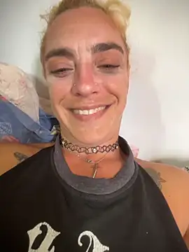 Czat XXX na żywo – SalyTredelMonte