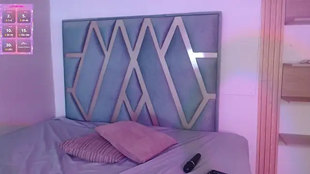 EBONY_LOVEE_ – Live XXX-chat