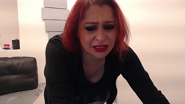 eva_twiss' Live XXX Chat