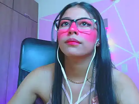 XXX chat uživo modela _ALLYSON18_
