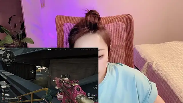 Daisy-77 现场XXX聊天