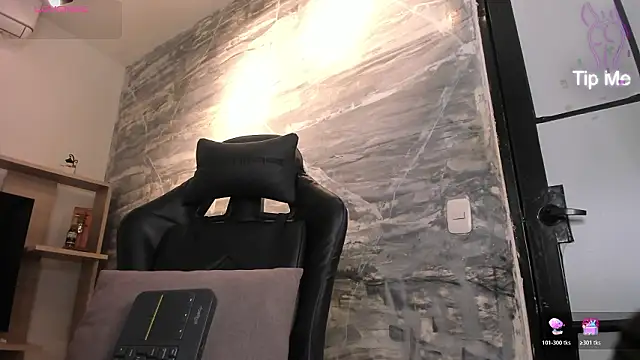 Živý XXX chat NaomiFrost