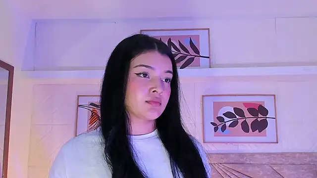 XXX chat uživo modela EmmaBlossom