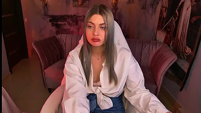 XXX chat uživo modela HyileyClark