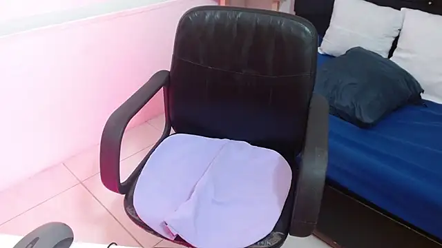 Živý XXX chat ChenoaKiss