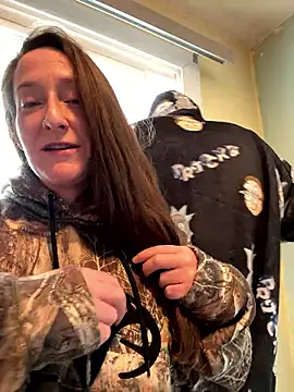 Mini_And_The_Bear's Webcam Show