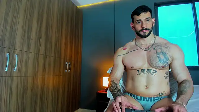 Czat XXX na żywo – massimo_visconti