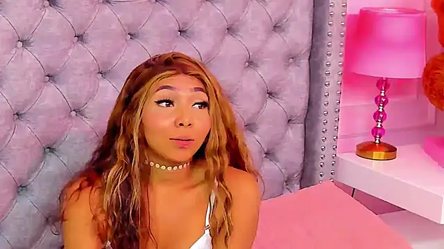 HaileeRoberts লাইভ XXX চ্যাট