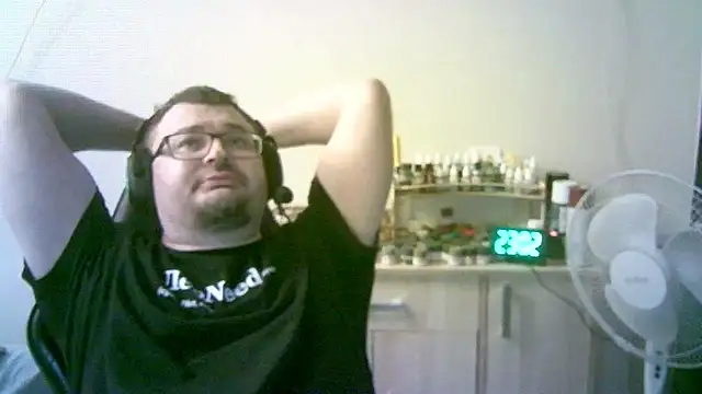 SirAbuser 现场XXX聊天