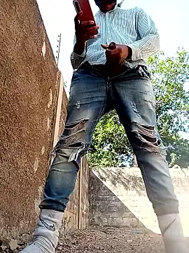 spittingpig1: απευθείας συνομιλία ΧΧΧ