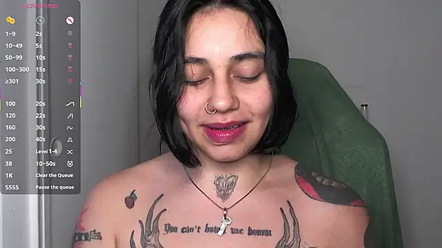 val_bardot's Live XXX Chat