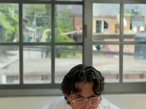 mcklister_kinky_feets 网络视讯表演