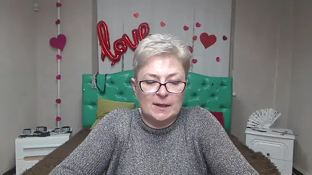 Chat +18 de EmiliaGree ao vivo