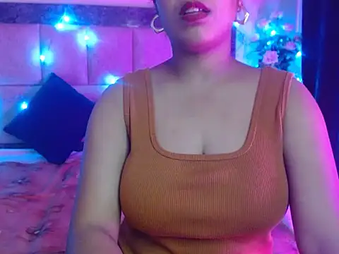 XXX chat uživo modela Popo_Girl