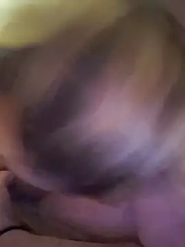 luckilyfound4 Show in webcam