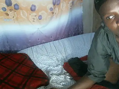 Chat XXX en directo de cute-shamza