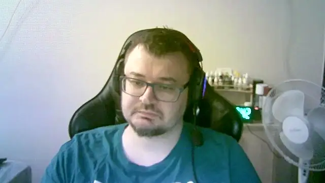 Chat XXX ao vivo de SirAbuser