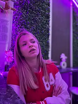 XXX chat uživo modela AnastasiaAniess