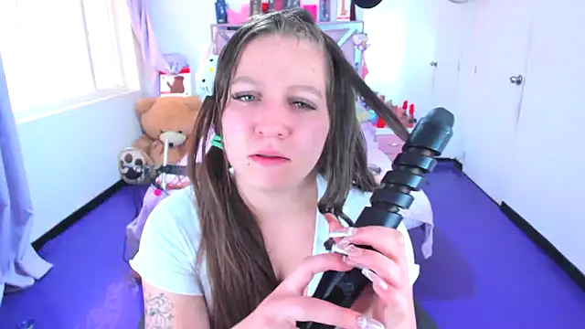 Luna_Analya live XXX chat