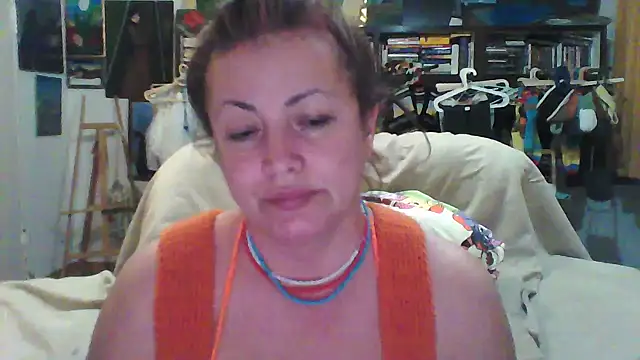 Chatroom XXX en direct de MariaAnaSunshine