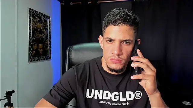 Chat +18 de jhonnysnow17 ao vivo