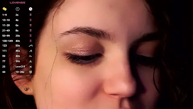 دردشة EffieHenri الجنسية المباشرة