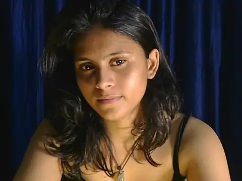 Pokazy przed kamerką – Piyyuu