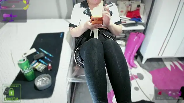 squirtgame 现场XXX聊天