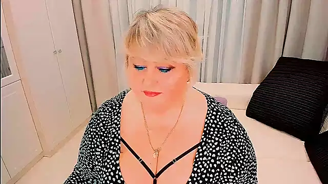 BIGTITSBBW Show Webcam