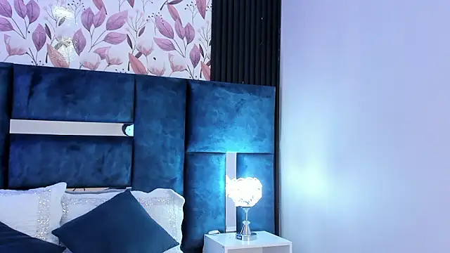 AmmyJones_ Chat XXX in diretta