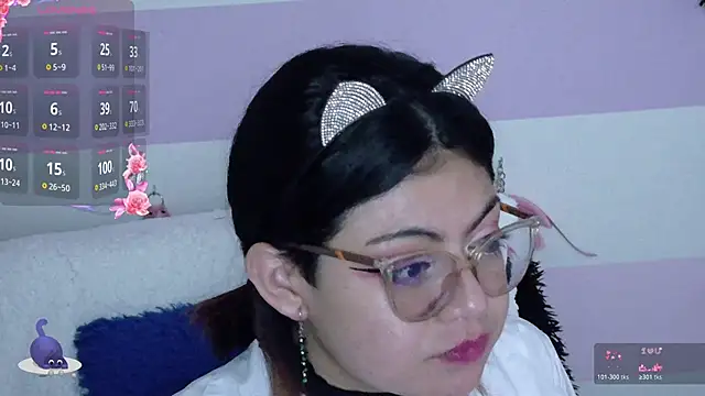 Catwhite_ Chat XXX in diretta