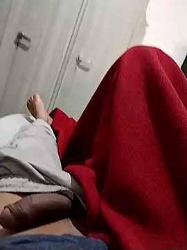 Chat XXX en directo de themasklover