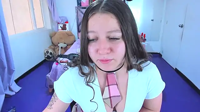 Chatroom XXX en direct de Luna_Analya