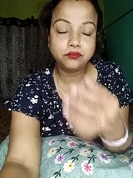 hornypiu697 Adlı Modelin Canlı XXX Sohbeti