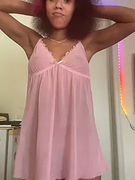 Pokazy przed kamerką – Tamiii420