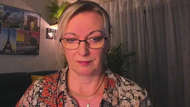 vanessa_chatn Live XXX chat