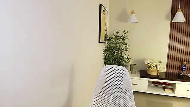 Chat +18 de Astrid_Black ao vivo