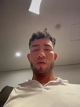 liam_bronw's Webcam Show