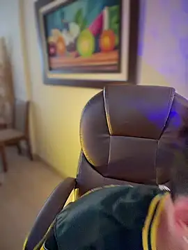 PRINCE_STEV: απευθείας συνομιλία ΧΧΧ