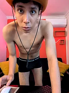 Neo_Twink's Live XXX Chat