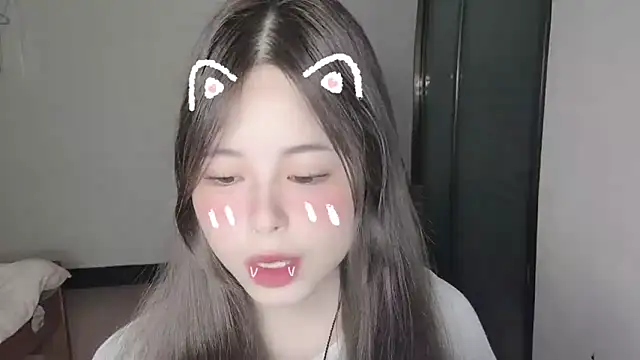 دردشة F-Wanzi الجنسية المباشرة