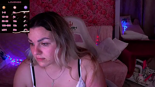 Вебкам-шоу AlissyaGrayy