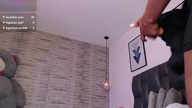 TinnaCobb live XXX chat