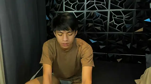 Pokazy przed kamerką – davincihugecock