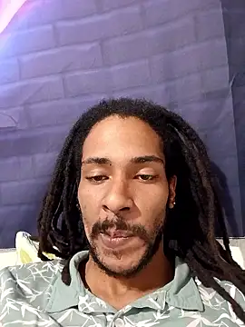 Mikaaa97's Live XXX Chat