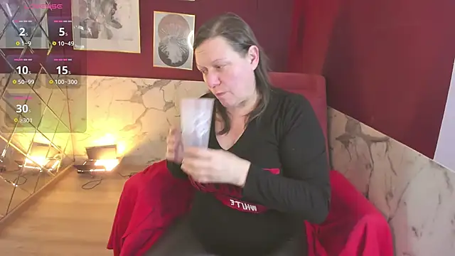 Chat +18 de KellyPerfection ao vivo