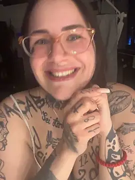 XXX chat uživo modela NyxTattoo